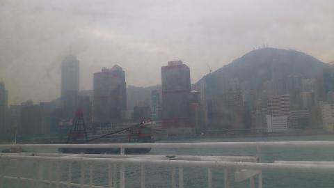中山から香港へはフェリーで1時間半でした