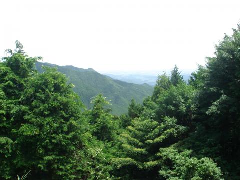 髯山（687.7m）山頂からの景色。