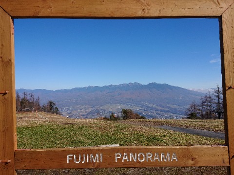 富士見パノラマリゾート、ゴンドラ山頂駅より八ヶ岳。