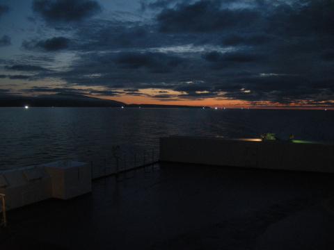 フェリーから見る小樽港内の景色
