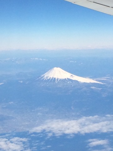 別大からの帰りの飛行機から見た富士山