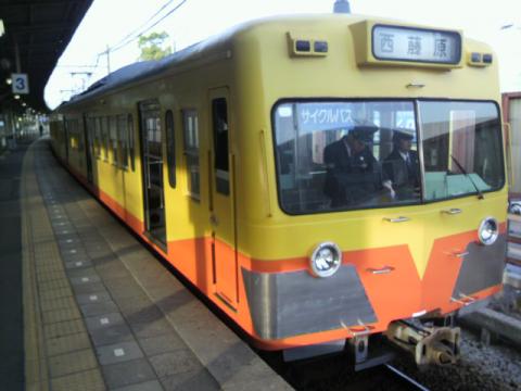 三岐鉄道の電車（富田駅にて）