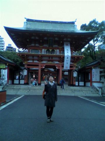 え゛！私？七五三じゃ、ありません！生田神社にお参りして～！