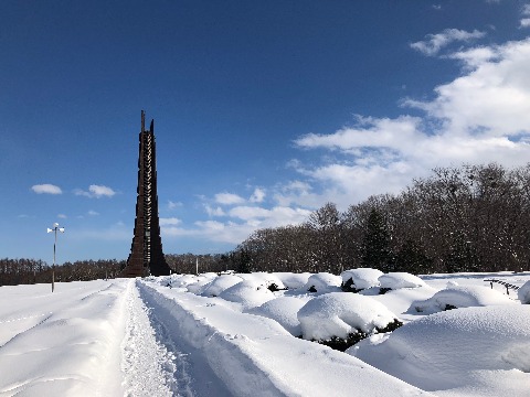 スタート地点の百年記念塔