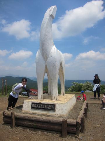 お馬さんの足を触ると自己ベストがでると
教えてくれたはなさん。