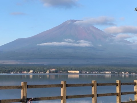 朝6時半の富士山。　久々クッキリ！！