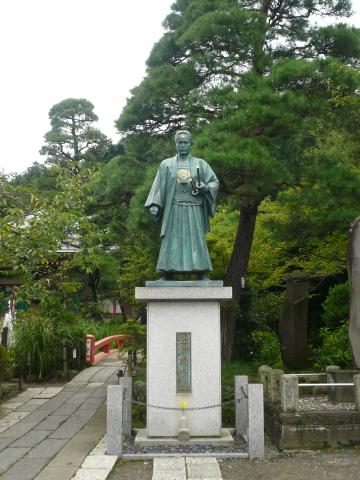 土方歳三さん。
多摩出身なのでよくお見かけします。