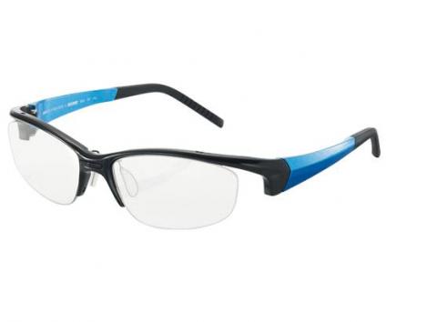 パリミキのサイクル用。ランニングでも使えそうですが、とりあえず高すぎます。レンズを入れたら３万円オーバーです。