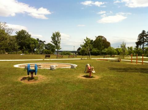高野山　桃山公園
小さいですが、手賀沼が一望できて綺麗な公園です。