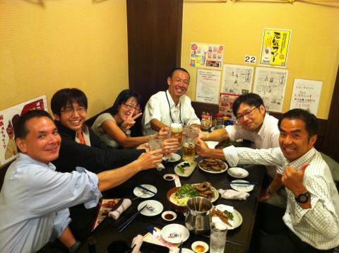 濃い面子
すかぶぅさんはポニ会の飲み会の部は皆勤賞か?!