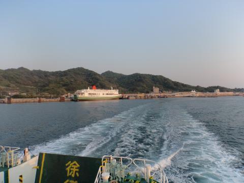 18時05分発広島港行きに何とか乗船。松山観光港到着は18時02分。その後は2時間後。よかった。
いい旅でした。