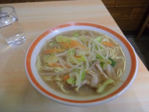 46年前から鶏がらスープの「ちゃんぽん」をしているとのこと。最近はいりこ出汁の店も出ているらしい。