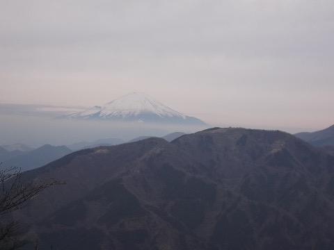 本日最後の登り　大山山頂手前で富士が！頑張ってきたご褒美か