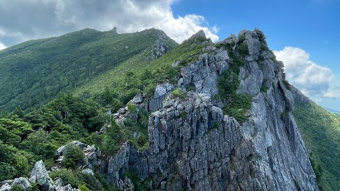 千代の吹上から山頂方面
