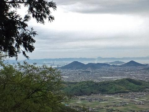 奥社から、瀬戸大橋